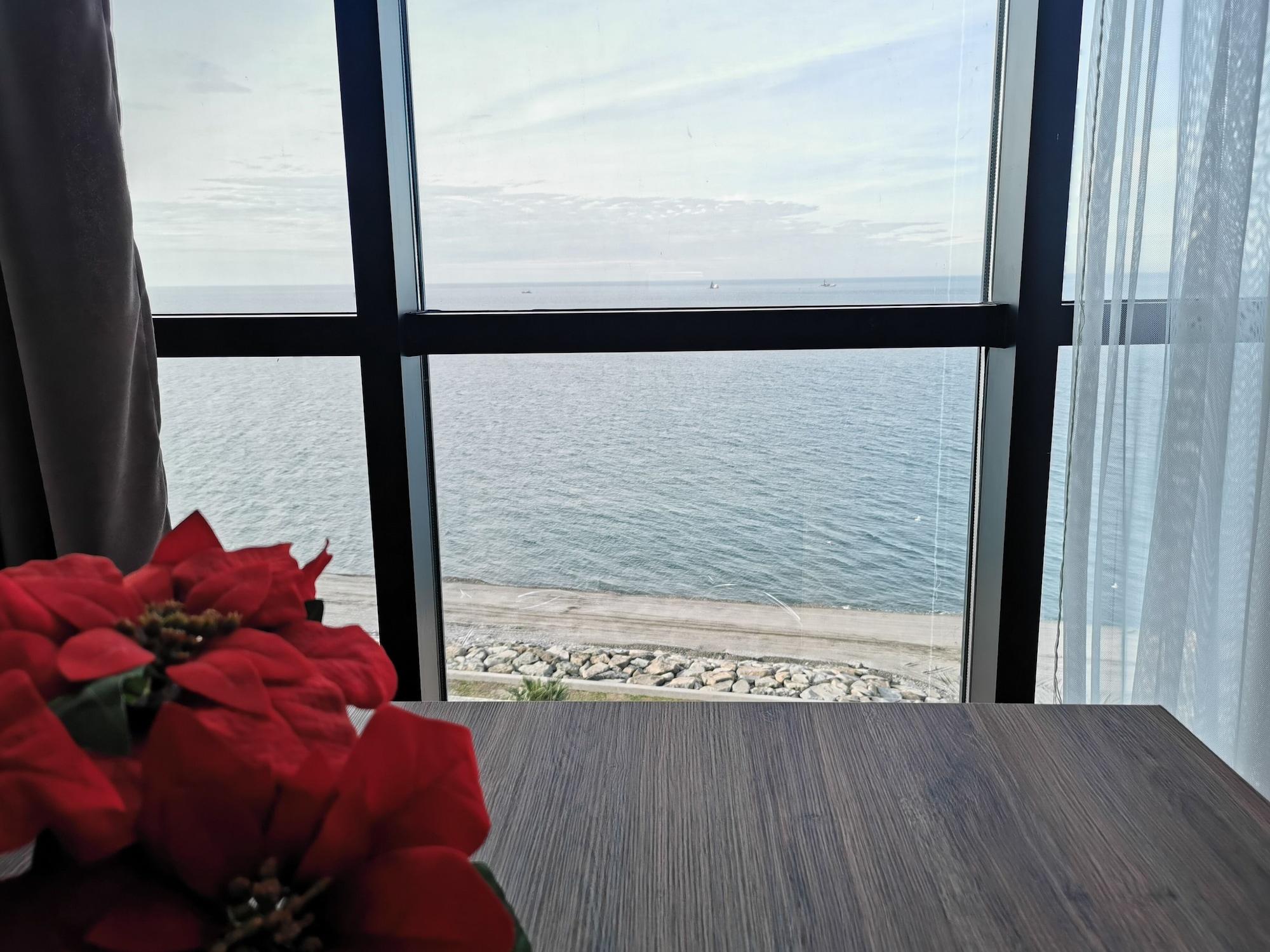 Aqua Batumi Hotel & Apartments Eksteriør bilde