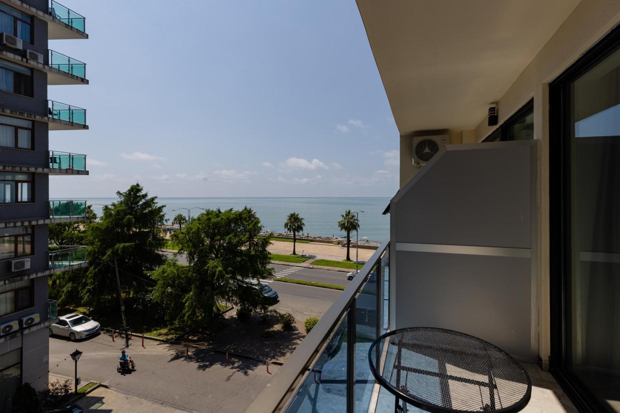 Aqua Batumi Hotel & Apartments Eksteriør bilde